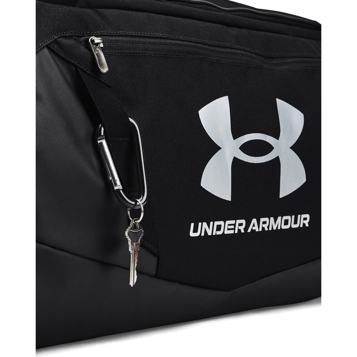 UA Undeniable 5.0 Duffle MD - Black / Black / Metallic Silver - 001