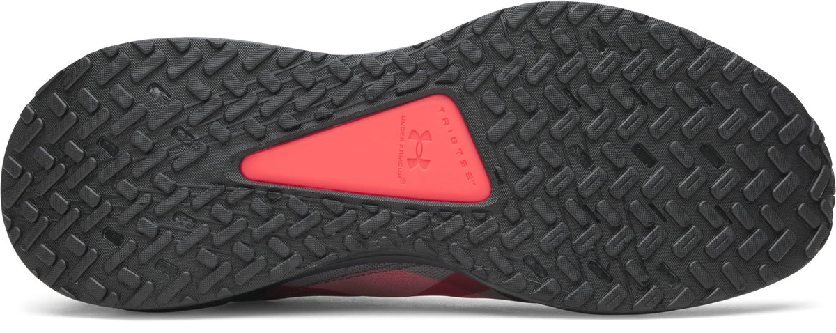 UA Reign XT - Red / Winter White - 713