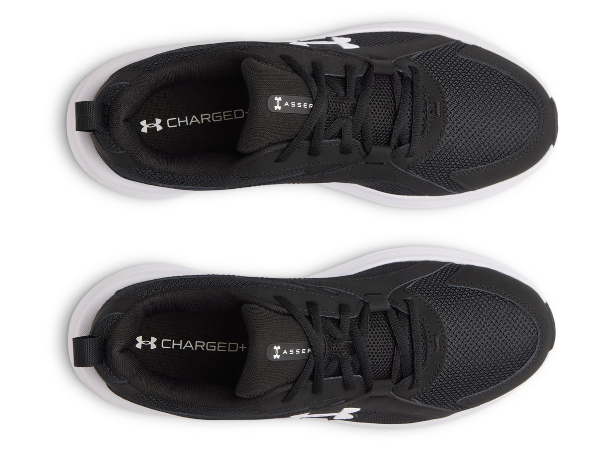 UA Assert 11 - Black / Black / White - 001