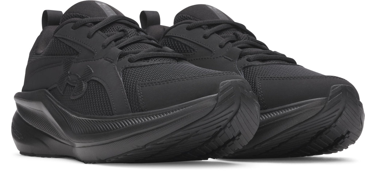 UA Assert 11 - Black / Black / Black - 002