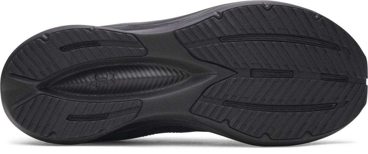 UA Assert 11 - Black / Black / Black - 002