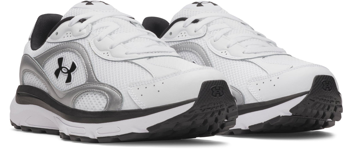 UA Tech Runner - White / Metallic Silver / Black - 102