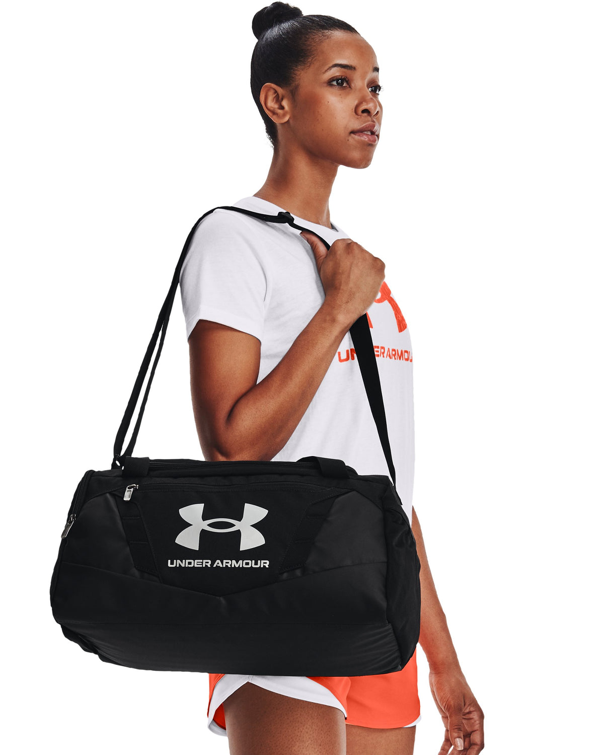 UA Undeniable 5.0 Duffle XS - Black / Black / Metallic Silver - 001