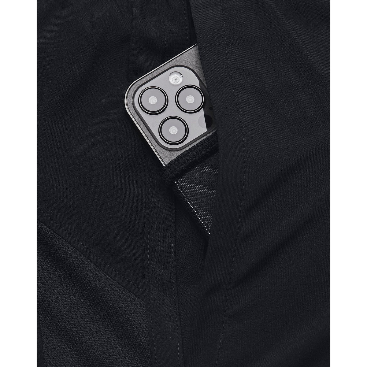 UA LAUNCH 7'' SHORTS - Black / White / Reflective - 001