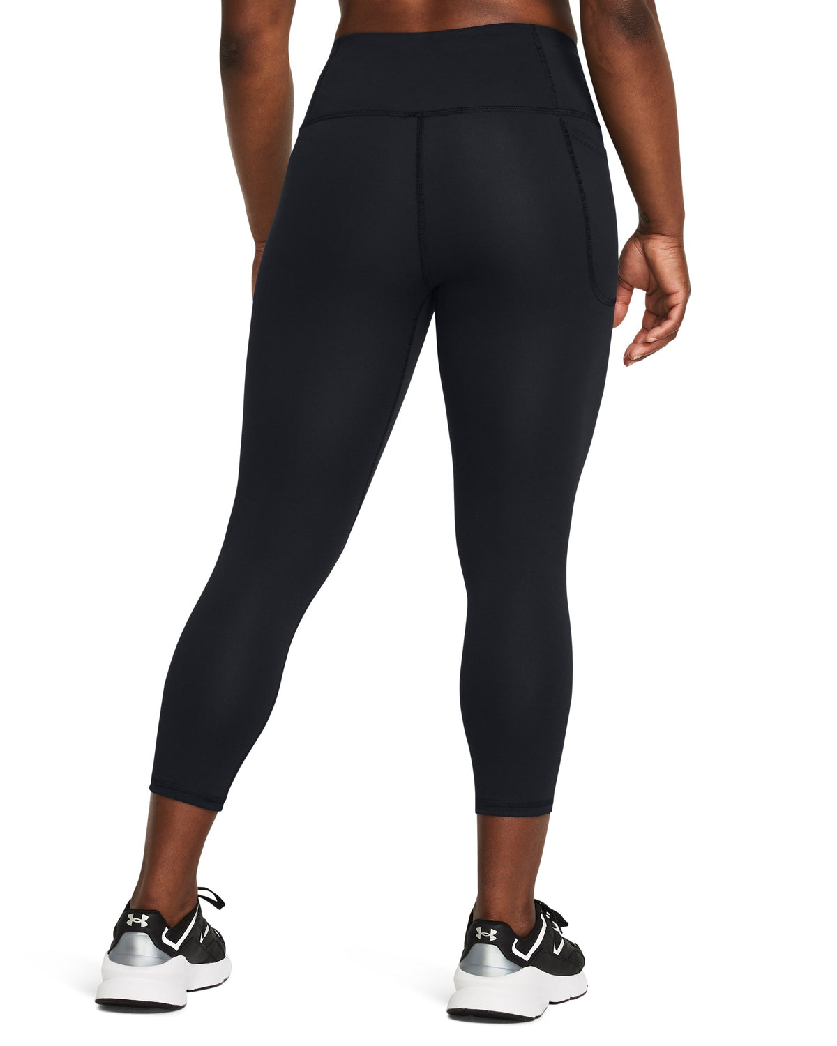 Motion Capri - Black / White - 001