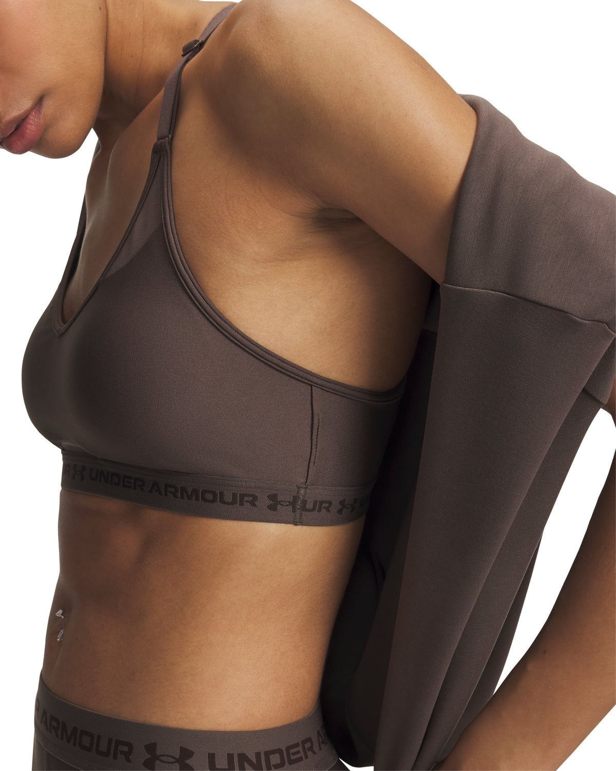 UA Crossback Low Bra - Brown / Kona Brown - 200