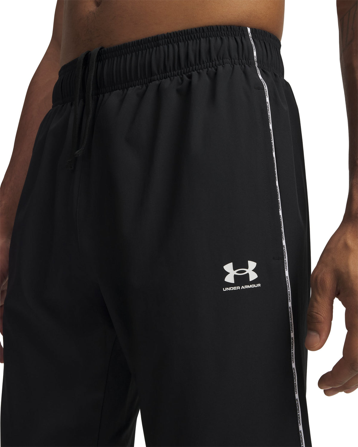 UA M Ch. Pro Tracksuit - Black / White - 002