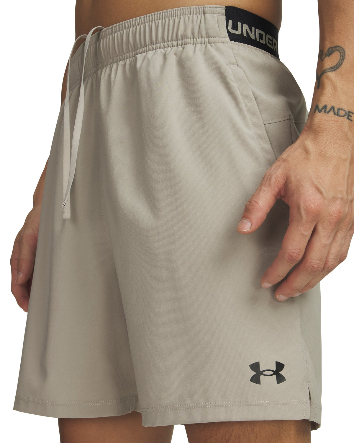 UA Vanish Wven Short 2.0 6in - Timberwolf Taupe / Black - 203
